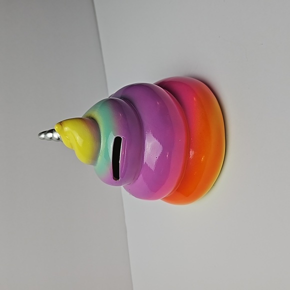 Swirly Emoji Change Bank - Picture 3 of 6